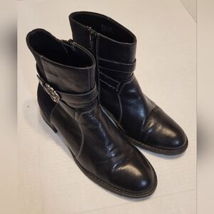 baretraps Native Winter Boots for women 8.5 Black